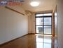 居室・リビング　同タイプの部屋写真です。