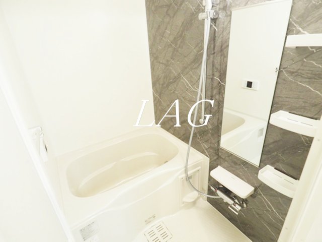 バス・シャワールーム　お風呂です。