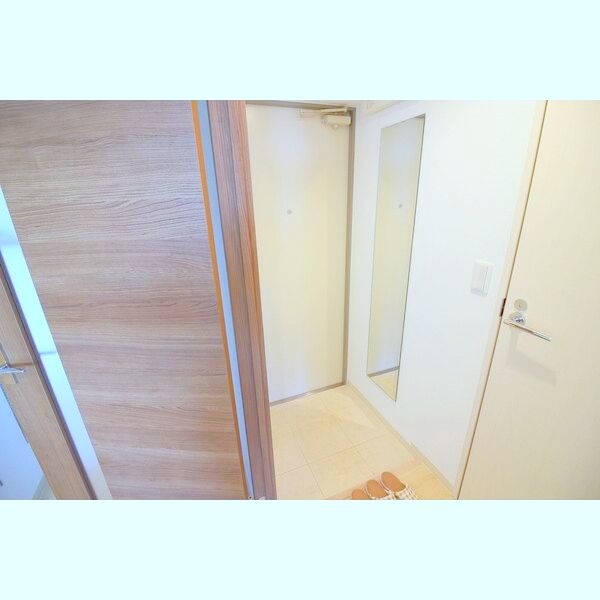 玄関　シューズボックスあります☆