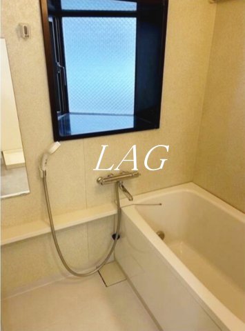バス・シャワールーム　お風呂です。