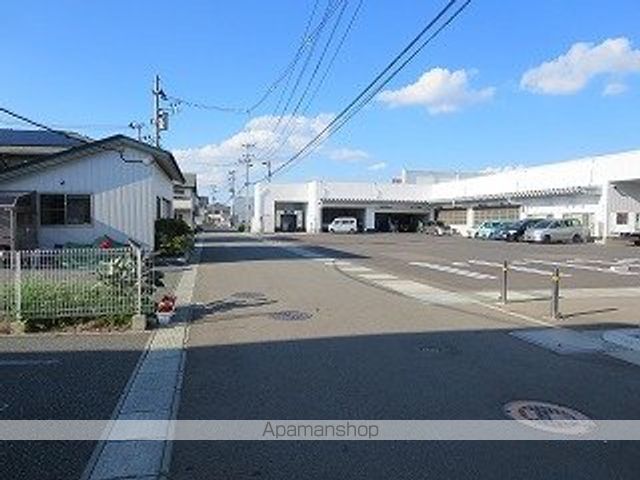 その他　周辺道路（その他）まで0m