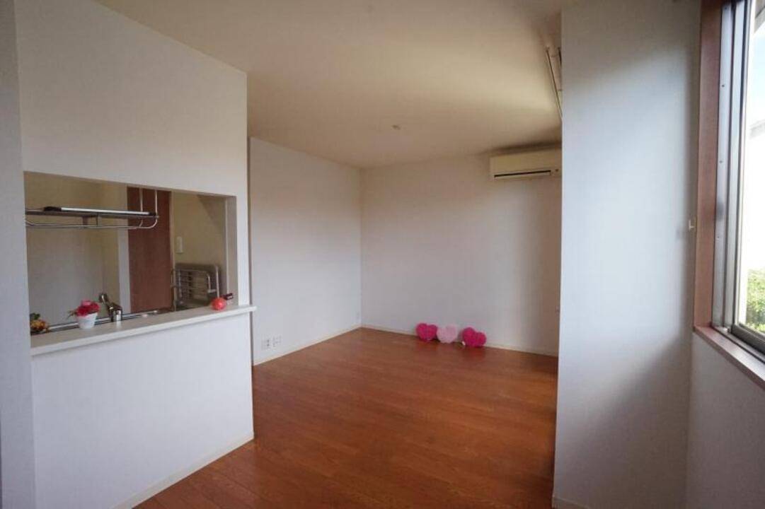 居室・リビング　リビング