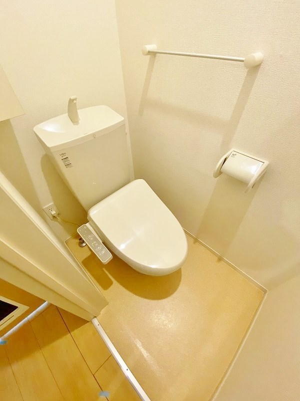 トイレ　★温水洗浄便座トイレ★