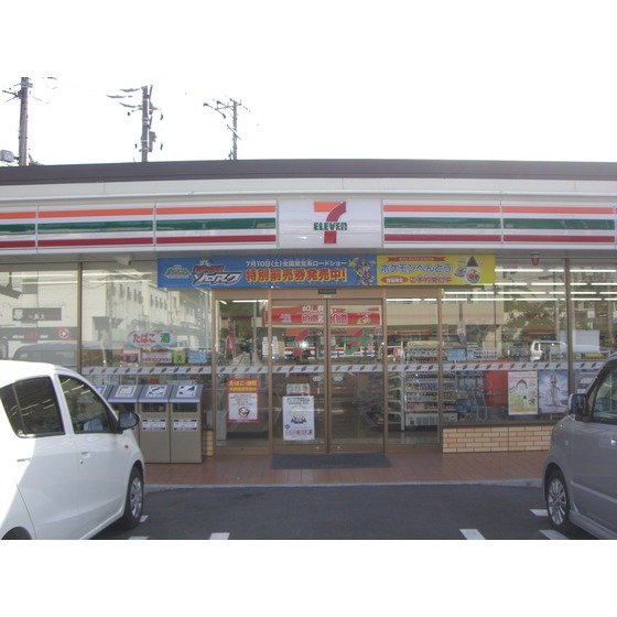 コンビニ　セブンイレブン東部加沢店（コンビニ）まで755m