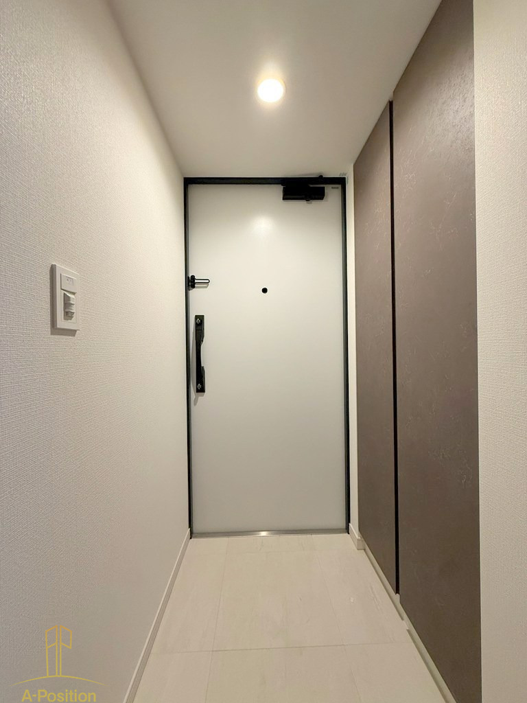 玄関　STANDZ四天王寺前夕陽丘