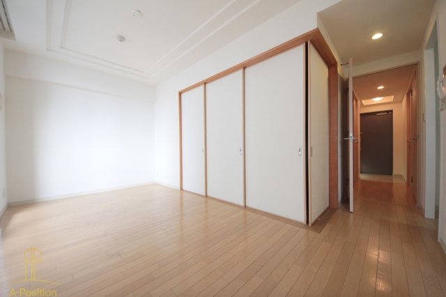 居室・リビング　アーデンタワー新町