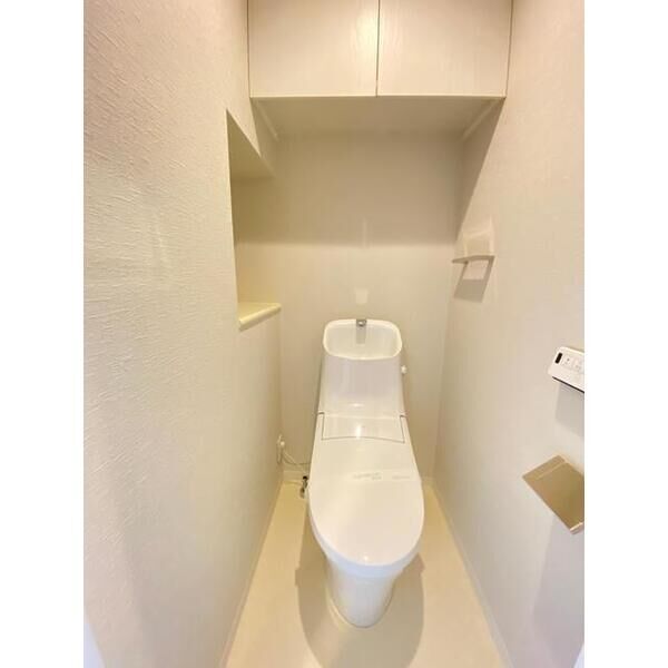 トイレ　ゆったりとした空間のトイレです