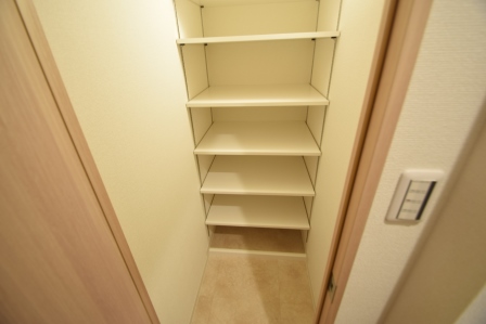 収納　たっぷりとした収納スペースです