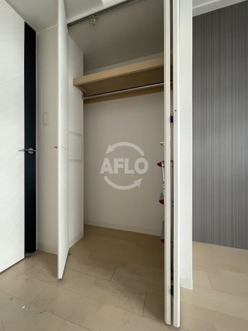 収納　AFFLUENCE難波　クローゼット