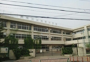 小学校　柏野小学校（小学校）まで30m