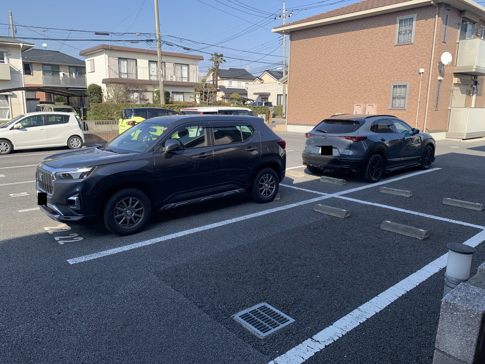駐車場　敷地内駐車スペース