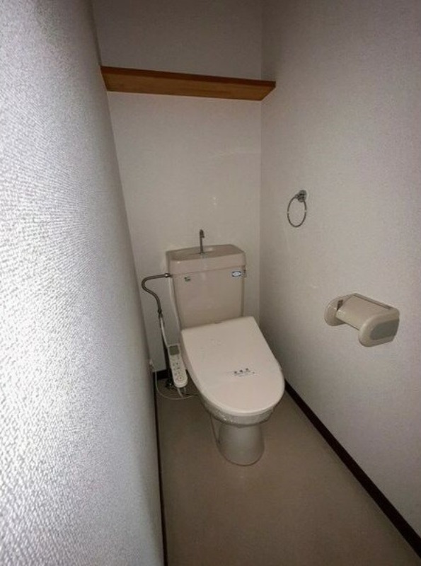 トイレ　図面と現状に相違がある場合には現状を優先
