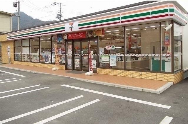コンビニ　セブンイレブン広島矢野東6丁目店（コンビニ）まで282m