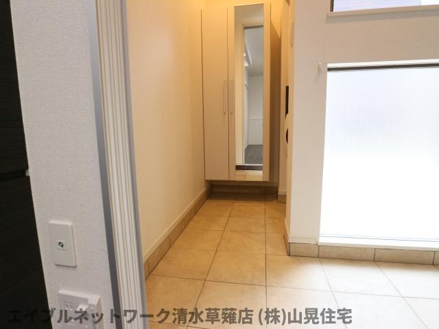 玄関　ゆったりとした玄関です
