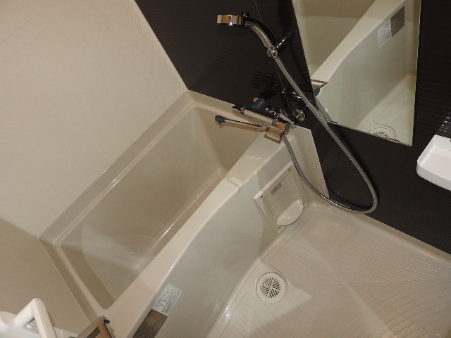 バス・シャワールーム　他のお部屋の参考写真となります。