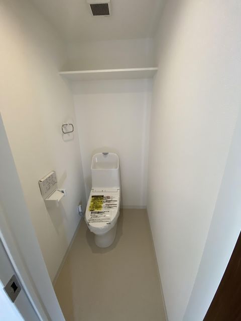 トイレ　※同シリーズの別号室の写真