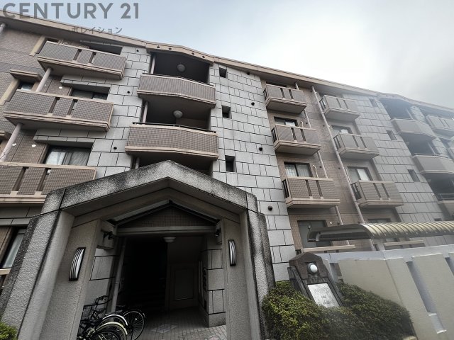 建物外観　敷地内に駐輪場があります！