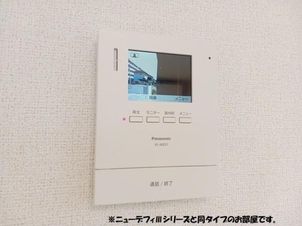 セキュリティ　モニター付きインターホン