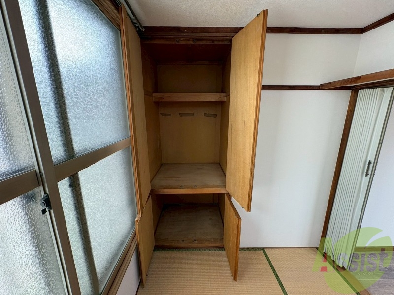 収納　こちらは収納です。物をしまう事ができますね！