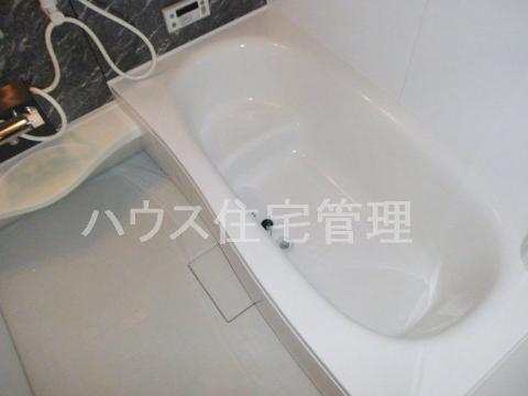 バス・シャワールーム　バス