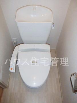トイレ　シャワー付トイレ