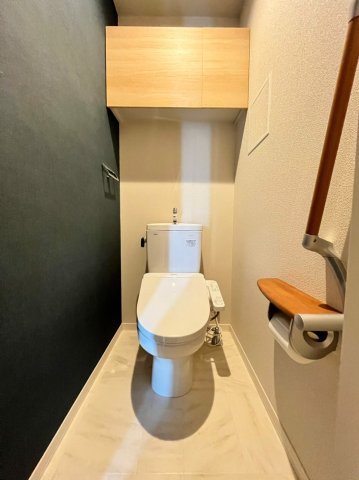 トイレ　別号室の画像です。ご参考下さい