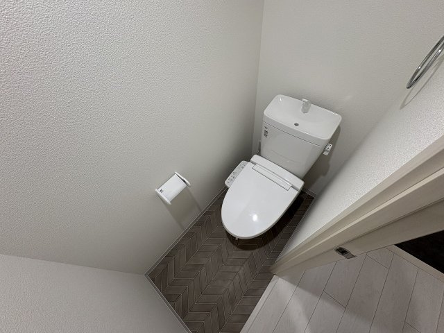 トイレ　落ち着いたトイレです