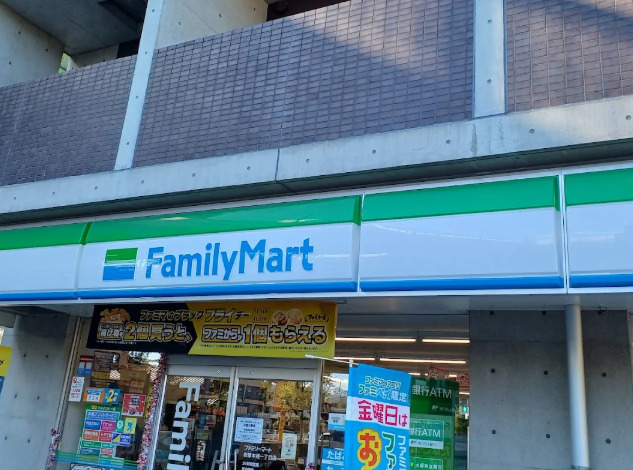 コンビニ　ファミリーマート 岩塚本通一丁目店（コンビニ）まで163m