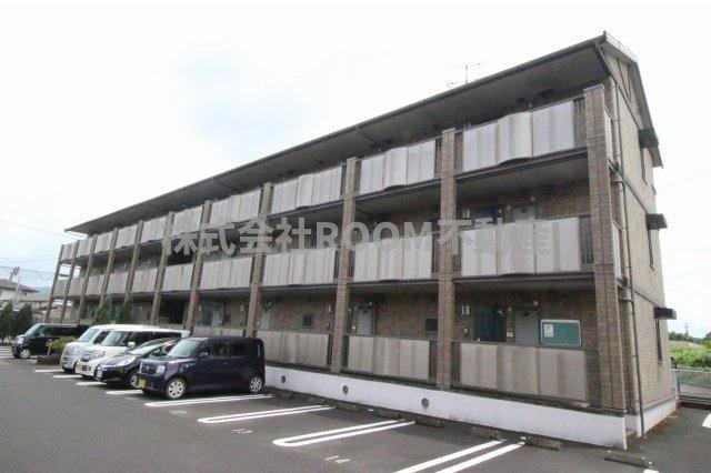 建物外観　落ち着いた雰囲気の外観です