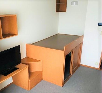 その他設備　造付けベッド