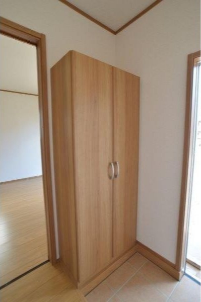 玄関　図面と現状に相違がある場合には現状を優先