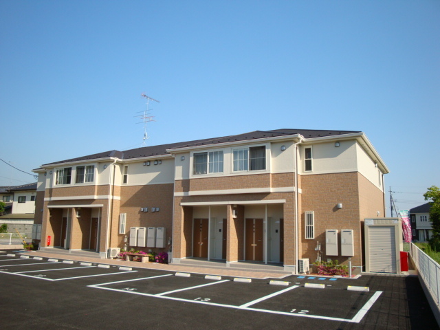 建物外観　外観写真（昼）