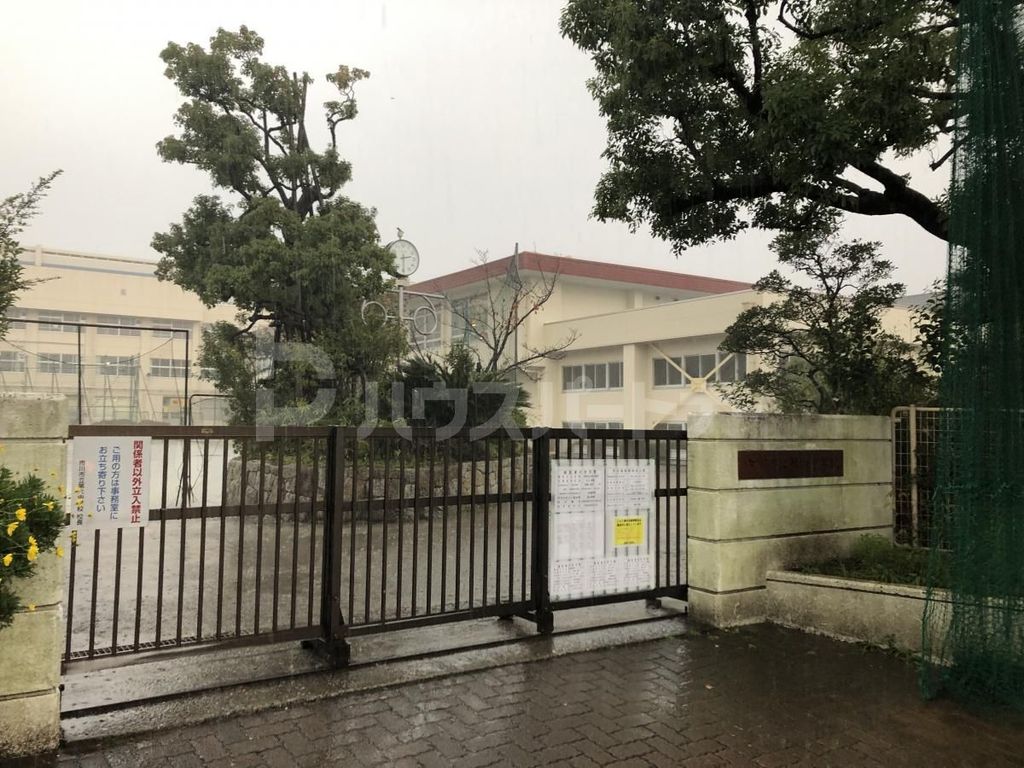 中学校　市川市立/第六中学校（中学校）まで1070m