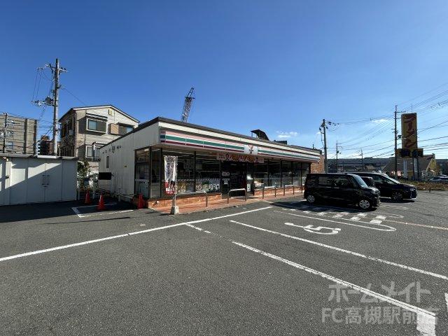 コンビニ　セブン－イレブン　高槻南芥川町店（コンビニ）まで453m