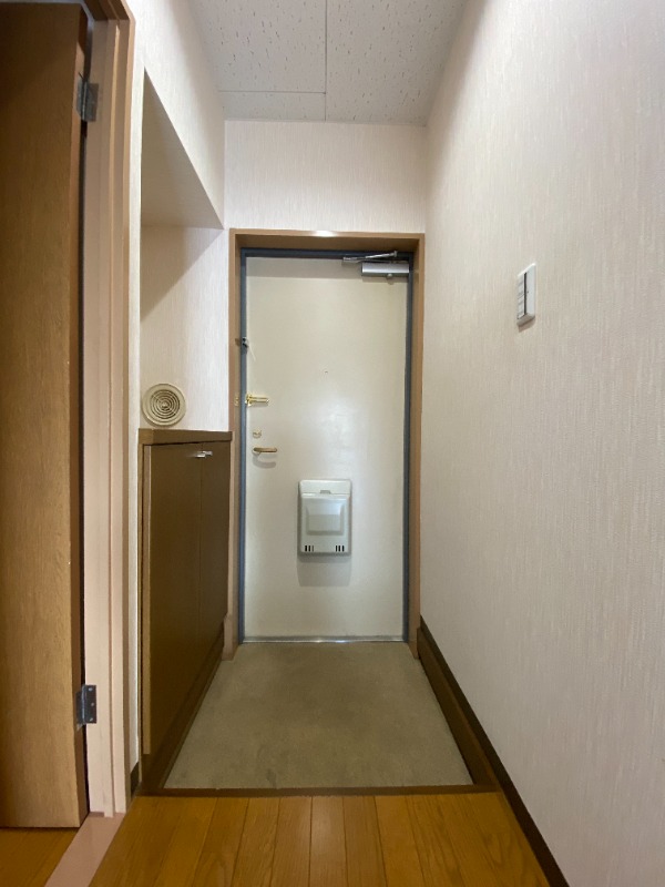 玄関　玄関！