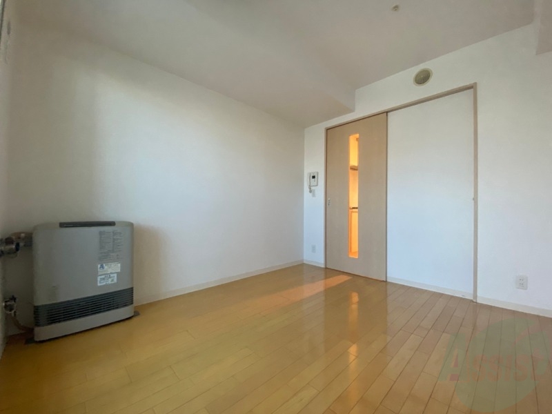 居室・リビング　広くてキレイなお部屋が広がっていて、充実した生活が送れそう。