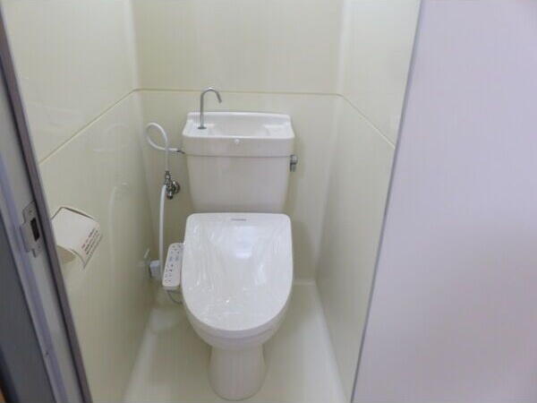 トイレ　名古屋で一番初期費用の安い賃貸専門の不動産会社です(^^)