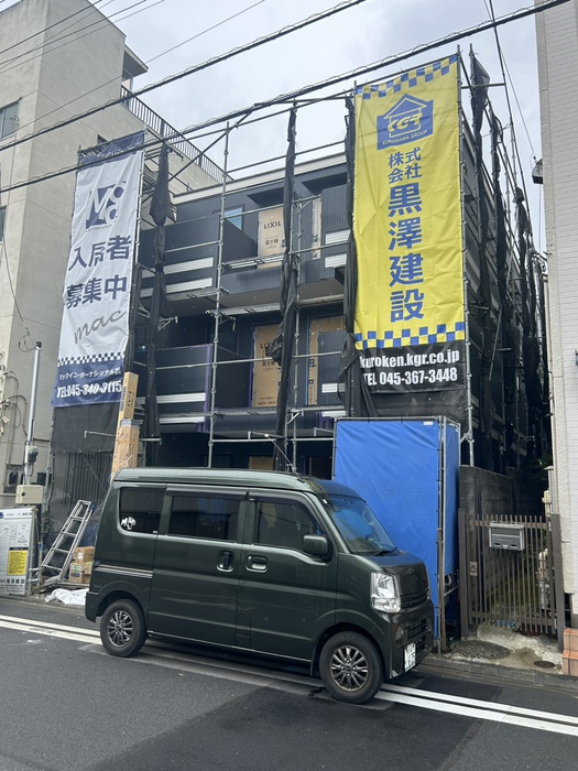 建物外観　建築中