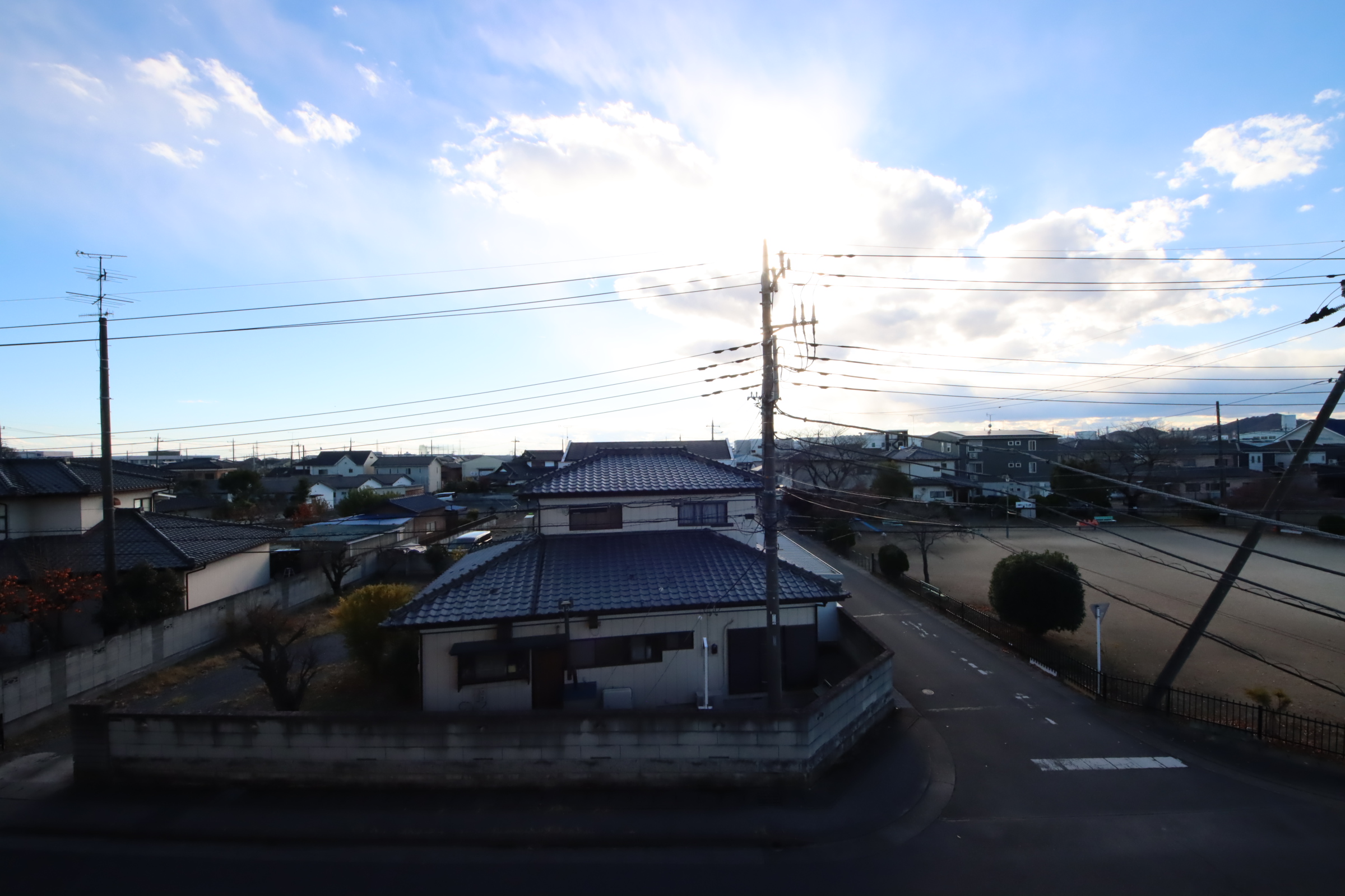 眺望　３階角部屋眺め良いです。