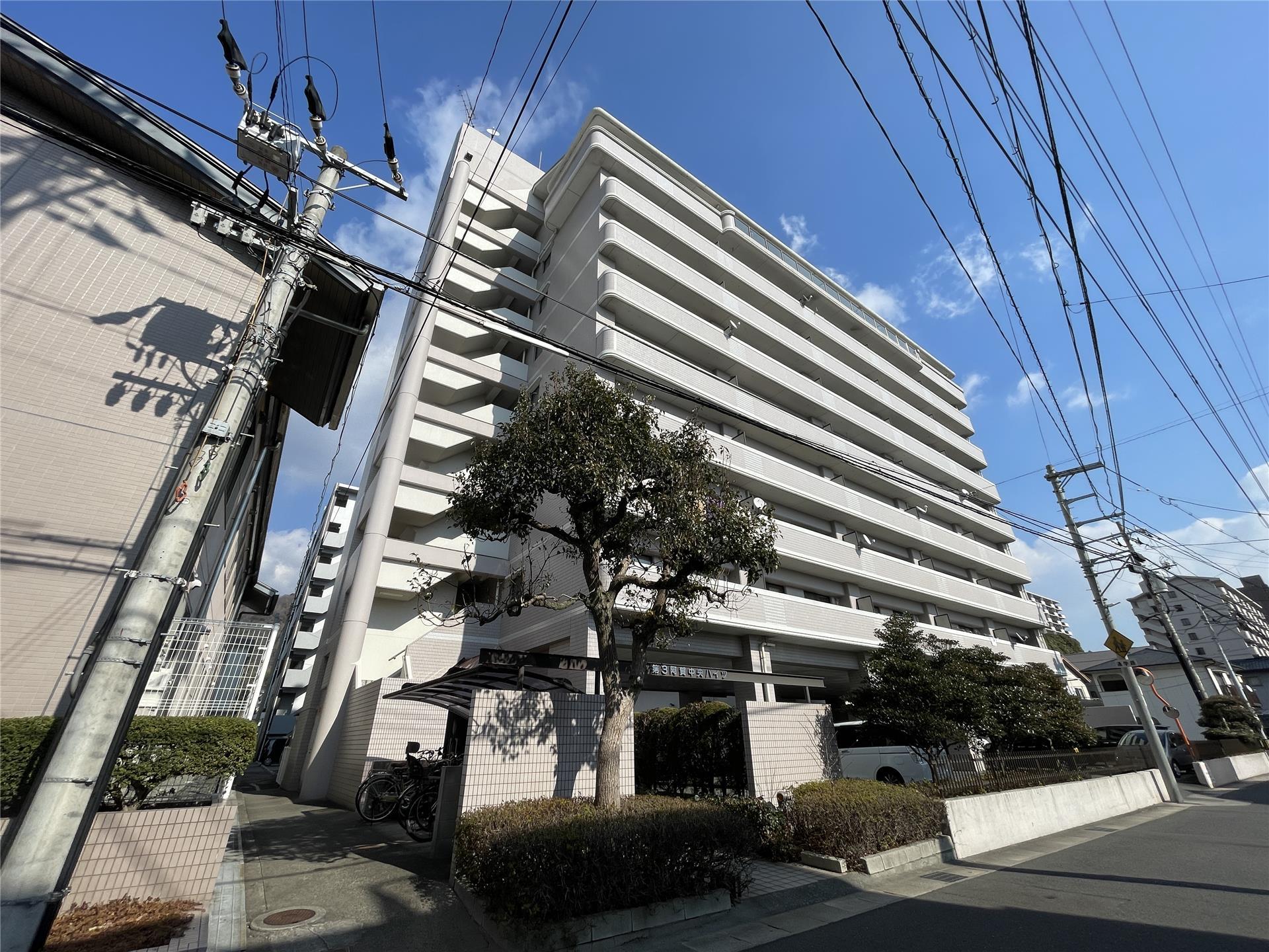 建物外観　1998年築　第３阿賀中央ハイツ