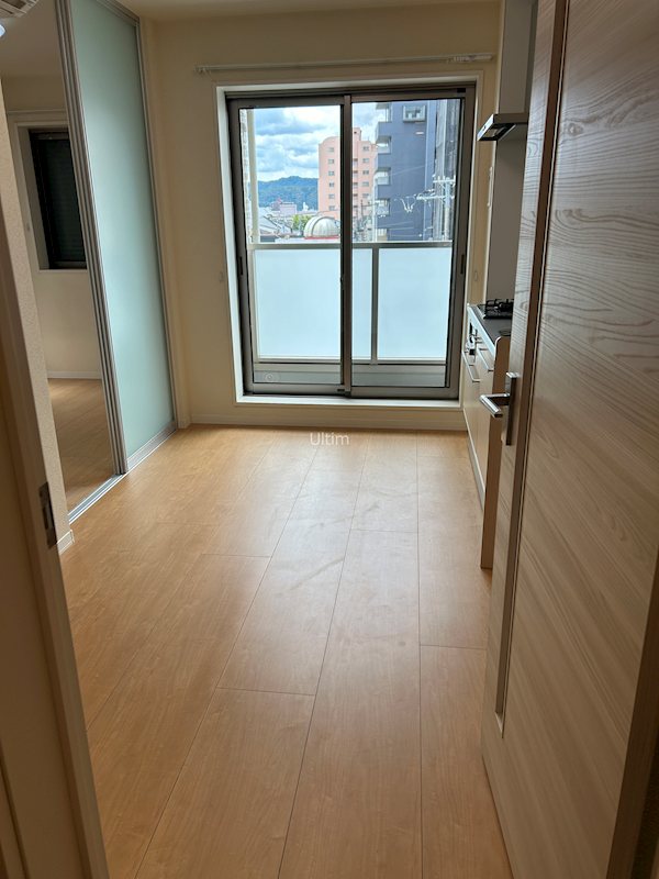 居室・リビング　※別のお部屋の写真です