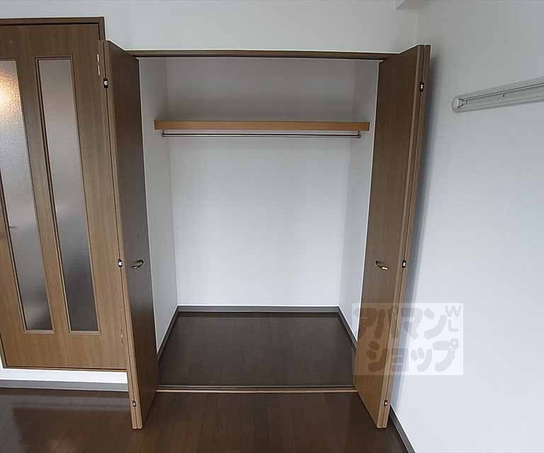収納　広々したクローゼット