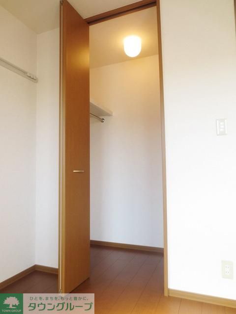 収納　★ワンステップクローゼット★