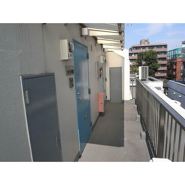 ロビー