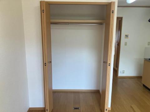 収納　クローゼット
