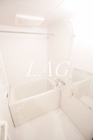 バス・シャワールーム　お風呂です。
