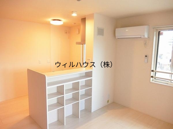 居室・リビング　人気のカウンターキッチン！