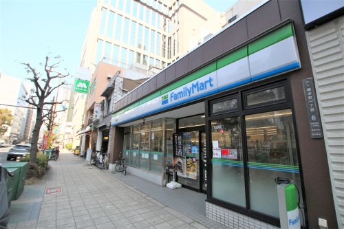 コンビニ　ファミリーマート 靱公園前店（コンビニ）まで1184m