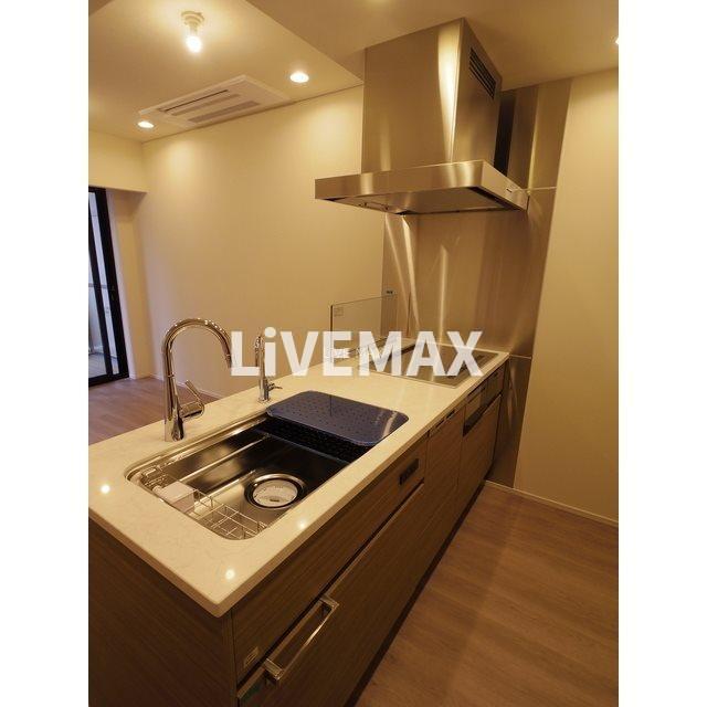 キッチン　★《見学予約受け付け中》設備充実のハイグレード賃貸マンション