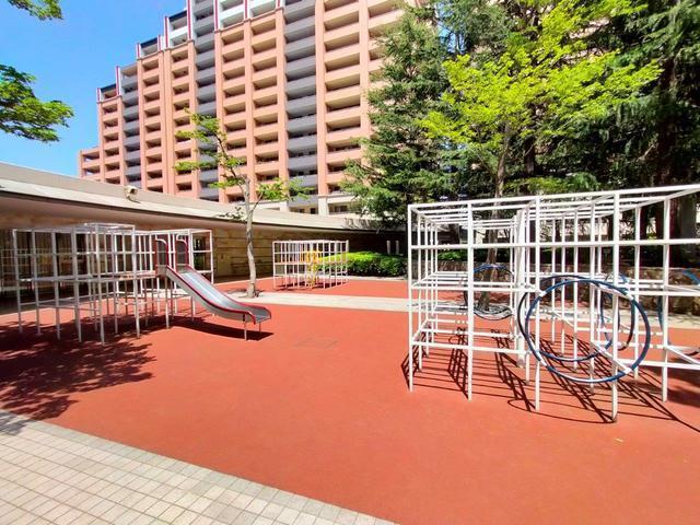 その他共有部分　子供の森（ガーデンプラザ内の遊具）